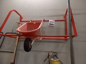 Bandenrek rood metalenframe.