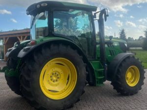 John Deere 6115R powerquad 2014 6800 uur verkocht