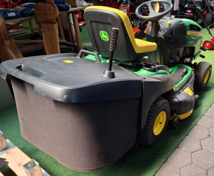 John Deere X130R zitmaaier geelnr 5 - Afbeelding 4