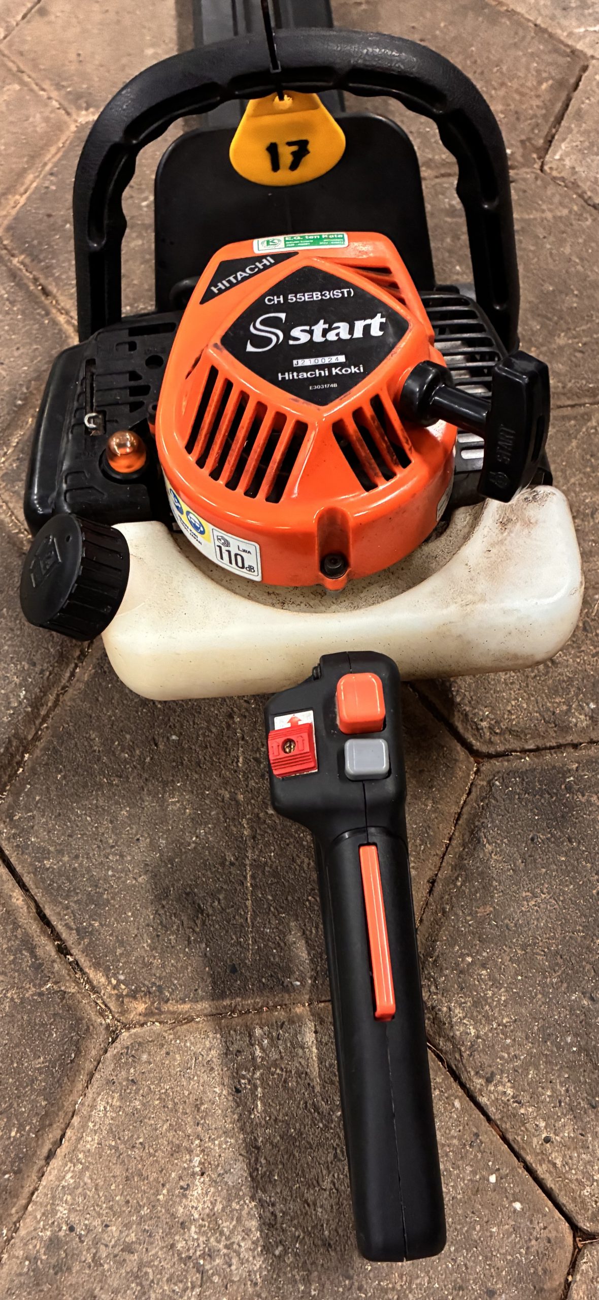 Hitachi heggenschaar ch55eb3(st) Nr 17 - Afbeelding 2